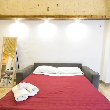 Amedeo 298 Appartement Trani